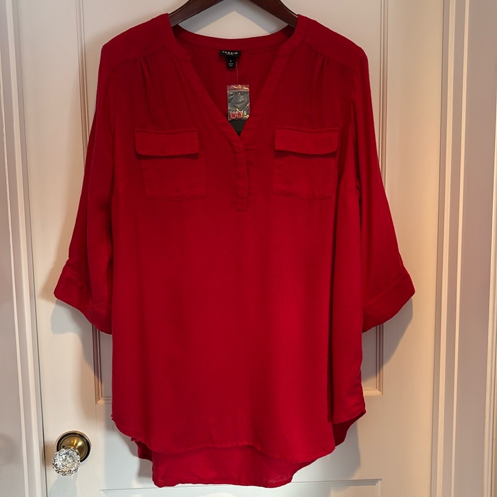 NWT Torrid Harper flannel roll tab sleeves tunic blouse